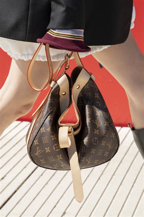 louis vuitton it bag 2022